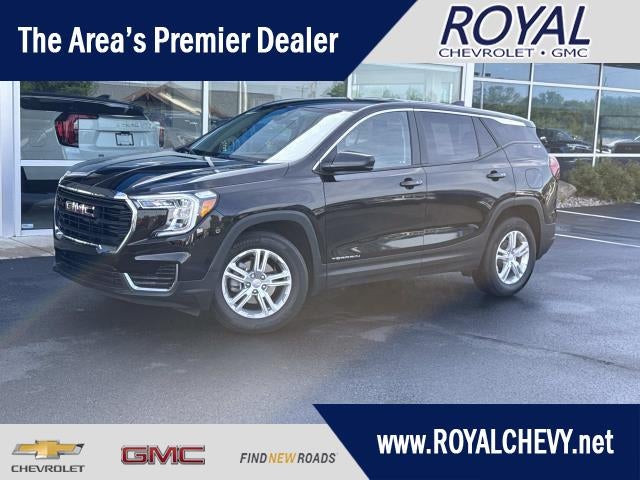 2023 GMC Terrain SLE in Ebony Twilight Metallic — front three-quarter view